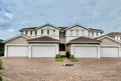 Townhouse in Punta Gorda, Florida 3 bedrooms, 183.85 sq.m. № 2372926