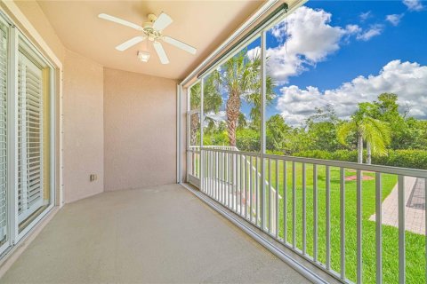 Townhouse in Punta Gorda, Florida 3 bedrooms, 183.85 sq.m. № 2372926 - photo 15