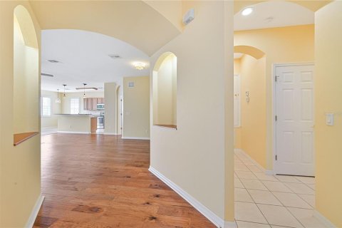 Townhouse in Punta Gorda, Florida 3 bedrooms, 183.85 sq.m. № 2372926 - photo 5