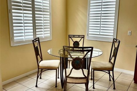 Townhouse in Punta Gorda, Florida 3 bedrooms, 183.85 sq.m. № 2372926 - photo 14