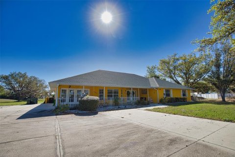 Commercial property in North Port, Florida 338.44 sq.m. № 2232967 - photo 7