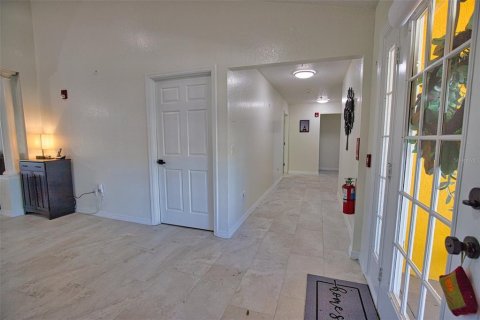 Commercial property in North Port, Florida 338.44 sq.m. № 2232967 - photo 20