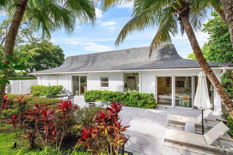 House in Gulf Stream, Florida 3 bedrooms, 203.18 sq.m. № 2158420 - photo 24