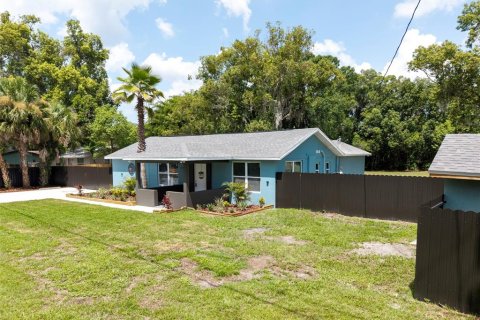 Casa en venta en Land O' Lakes, Florida, 3 dormitorios, 148.64 m2 № 2217111 - foto 6