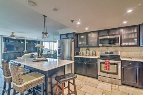 Condo in Hudson, Florida, 1 bedroom  № 2379593 - photo 3