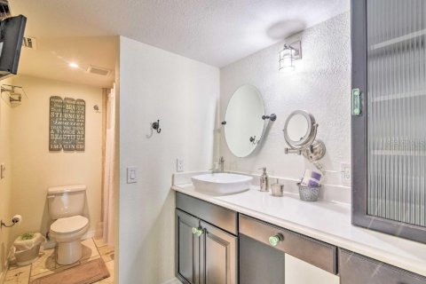 Condo in Hudson, Florida, 1 bedroom  № 2379593 - photo 16