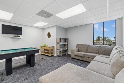 Condo in Hudson, Florida, 1 bedroom  № 2379593 - photo 24