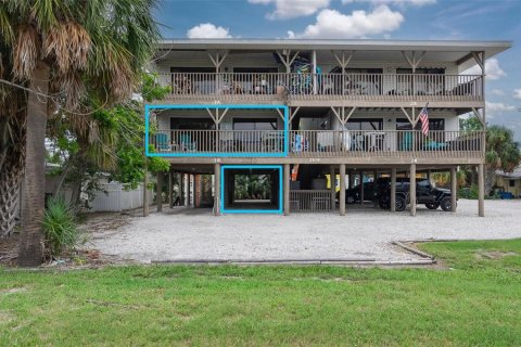 Condominio en venta en Indian Rocks Beach, Florida, 2 dormitorios, 85.47 m2 № 1893732 - foto 5