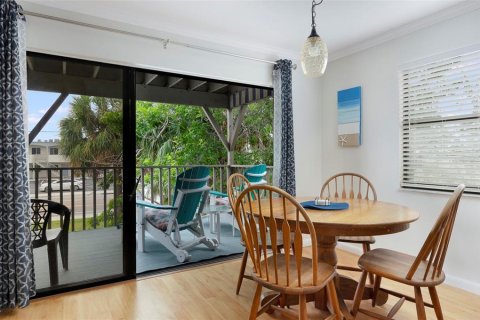 Condominio en venta en Indian Rocks Beach, Florida, 2 dormitorios, 85.47 m2 № 1893732 - foto 23