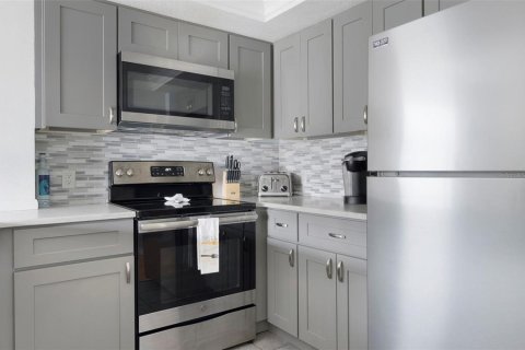 Condominio en venta en Indian Rocks Beach, Florida, 2 dormitorios, 85.47 m2 № 1893732 - foto 16