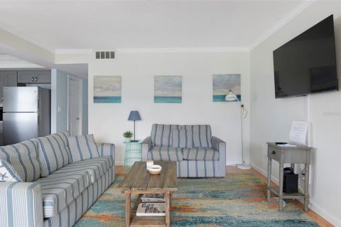 Condominio en venta en Indian Rocks Beach, Florida, 2 dormitorios, 85.47 m2 № 1893732 - foto 19