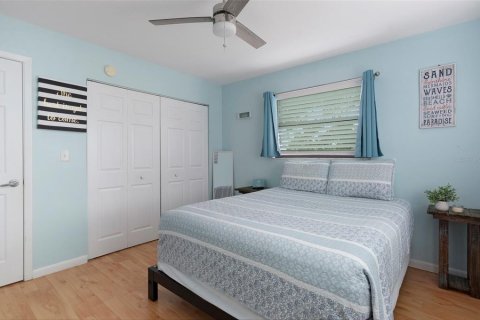 Condominio en venta en Indian Rocks Beach, Florida, 2 dormitorios, 85.47 m2 № 1893732 - foto 18