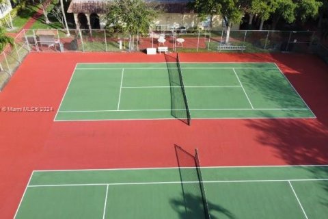 Condominio en venta en Pompano Beach, Florida, 2 dormitorios, 81.75 m2 № 1693892 - foto 27