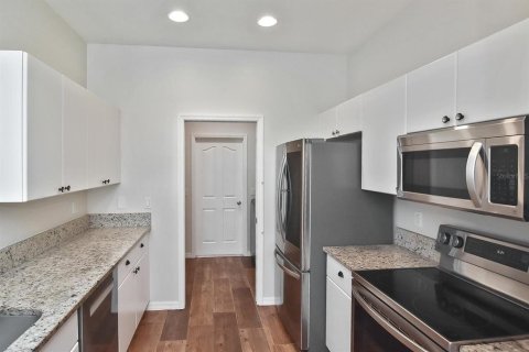 Casa en venta en North Port, Florida, 3 dormitorios, 137.31 m2 № 1882823 - foto 8