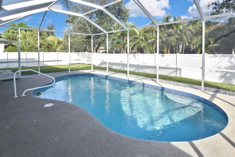 Casa en venta en North Port, Florida, 3 dormitorios, 137.31 m2 № 1882823 - foto 23