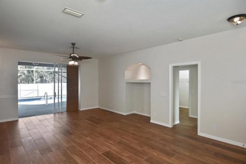 Casa en venta en North Port, Florida, 3 dormitorios, 137.31 m2 № 1882823 - foto 4