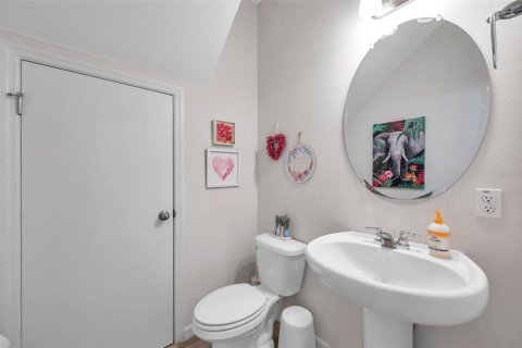Снять в аренду таунхаус в Уэсли-Чепел, Флорида 6 комнат, 149.39м2, № 2114292 - фото 24