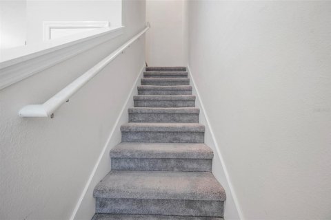 Снять в аренду таунхаус в Уэсли-Чепел, Флорида 6 комнат, 149.39м2, № 2114292 - фото 27