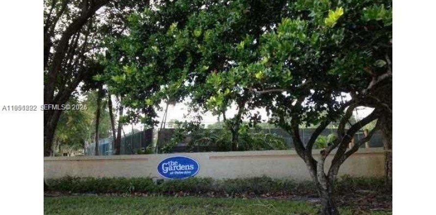 Кондоминиум с 2 спальнями в Помпано-Бич, Флорида № 2006122