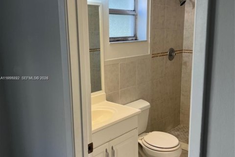 Снять в аренду кондоминиум в Помпано-Бич, Флорида 2 спальни, 77.11м2, № 2006122 - фото 12