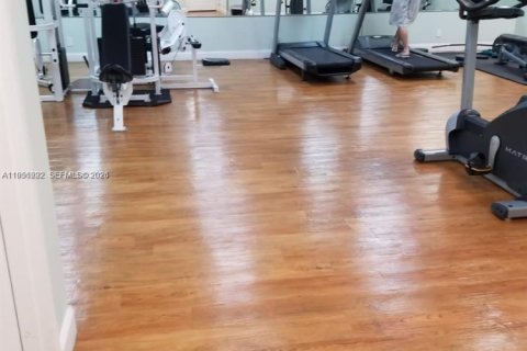 Снять в аренду кондоминиум в Помпано-Бич, Флорида 2 спальни, 77.11м2, № 2006122 - фото 16