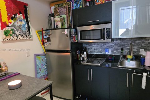 Condominio en venta en Miami, Florida, 37.25 m2 № 1861205 - foto 6