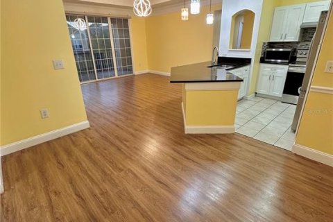 Copropriété à louer à Orlando, Floride: 3 chambres, 118.73 m2 № 1918272 - photo 10