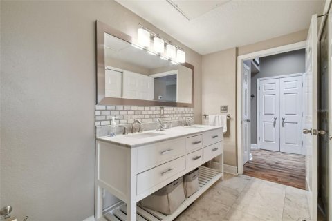 Copropriété à louer à Tampa, Floride: 1 chambre, 82.22 m2 № 2408979 - photo 23