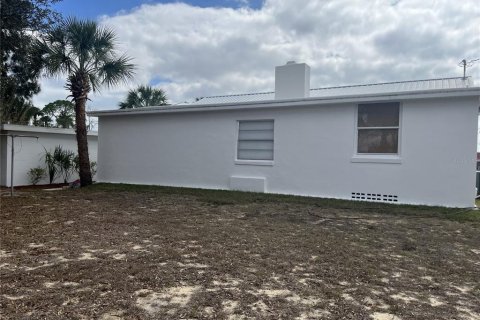 Commercial property in Avon Park, Florida 108.14 sq.m. № 2213744 - photo 5