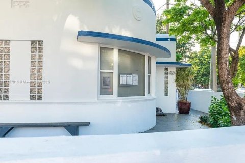 Дом в Майами-Бич, Флорида 1 спальня, 82.87м2 № 2015293