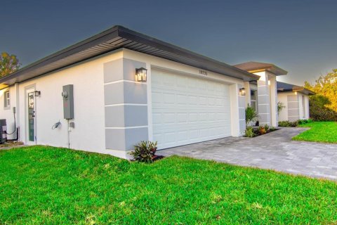 Villa ou maison à vendre à Englewood, Floride: 4 chambres, 229 m2 № 1733025 - photo 2