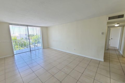 Condo à Miami, Floride, 2 chambres  № 2065308