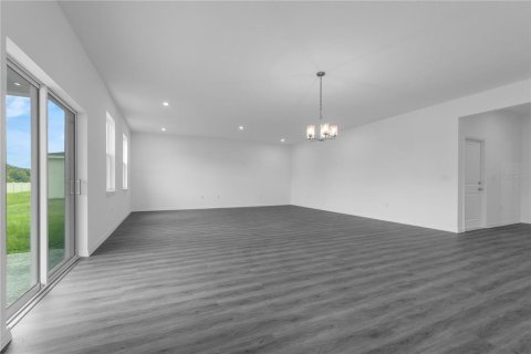 House in Palm Bay, Florida 5 bedrooms, 265.33 sq.m. № 2306266 - photo 14