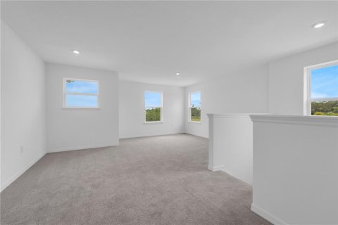 House in Palm Bay, Florida 5 bedrooms, 265.33 sq.m. № 2306266 - photo 29