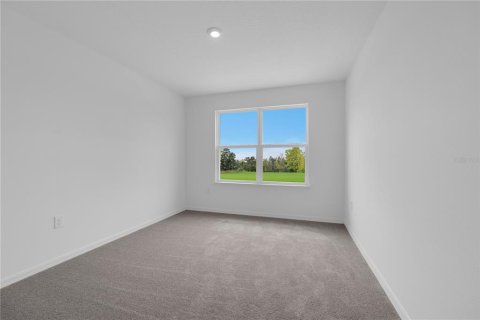 House in Palm Bay, Florida 5 bedrooms, 265.33 sq.m. № 2306266 - photo 2