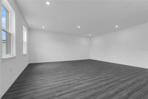House in Palm Bay, Florida 5 bedrooms, 265.33 sq.m. № 2306266 - photo 16