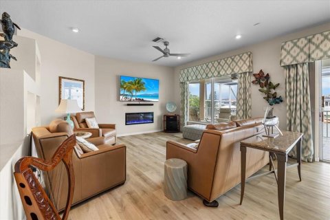 Villa ou maison à vendre à Hernando Beach, Floride: 3 chambres, 260.03 m2 № 2285292 - photo 23