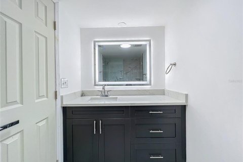 Condominio en venta en Tampa, Florida, 3 dormitorios, 118.17 m2 № 1559915 - foto 21