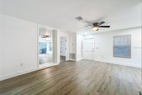 Condominio en venta en Tampa, Florida, 3 dormitorios, 118.17 m2 № 1559915 - foto 13