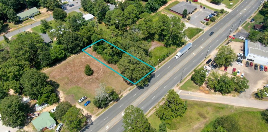 Propiedad comercial en Crestview, Florida № 558196