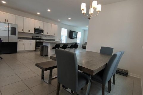 House in Winter Garden, Florida 3 bedrooms, 184.23 sq.m. № 1848717 - photo 15