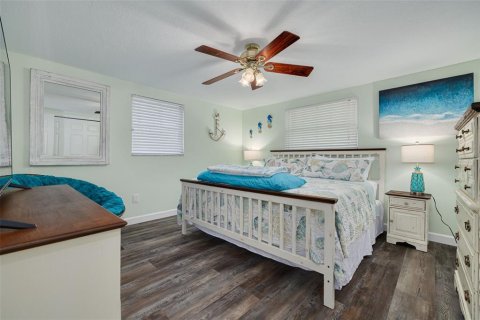 Villa ou maison à vendre à Port Richey, Floride: 2 chambres, 108.88 m2 № 1837555 - photo 8