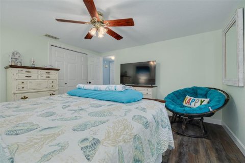 Villa ou maison à vendre à Port Richey, Floride: 2 chambres, 108.88 m2 № 1837555 - photo 9