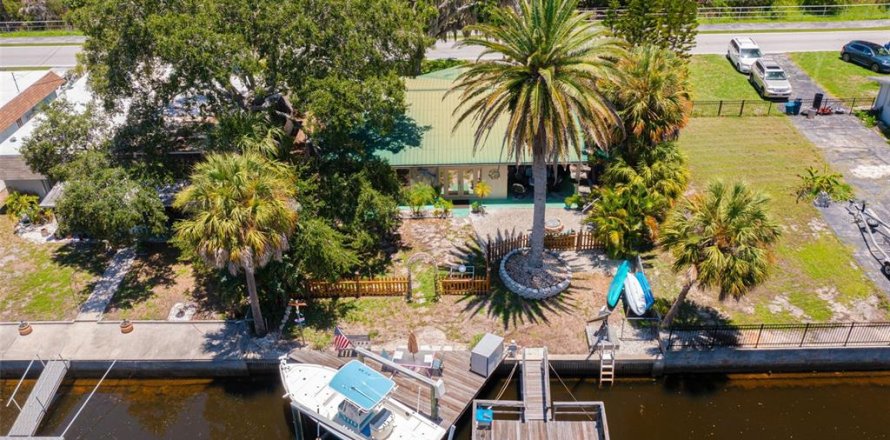 Casa en Port Richey, Florida 2 dormitorios, 108.88 m2 № 1837555