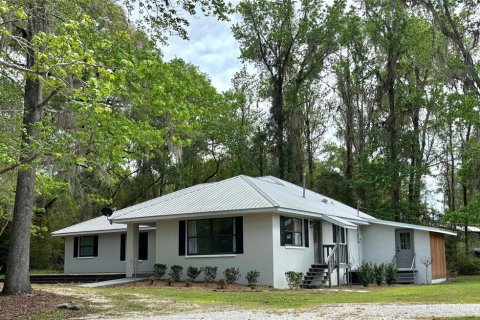 Villa ou maison à vendre à Alachua, Floride: 8 chambres, 362.97 m2 № 2148350 - photo 2