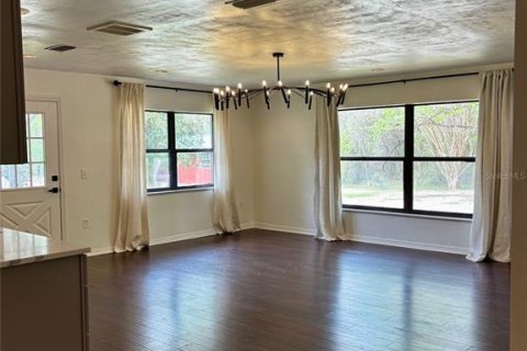 Villa ou maison à vendre à Alachua, Floride: 8 chambres, 362.97 m2 № 2148350 - photo 17