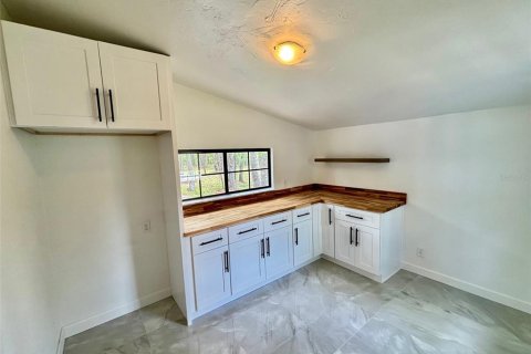 Villa ou maison à vendre à Alachua, Floride: 8 chambres, 362.97 m2 № 2148350 - photo 11