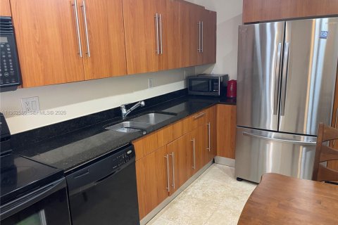 Condominio en alquiler en Hollywood, Florida, 1 dormitorio, 103.4 m2 № 2024084 - foto 3