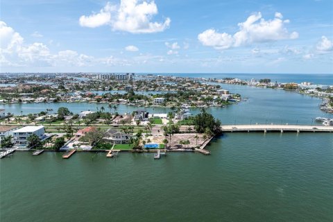 Terreno en venta en Treasure Island, Florida № 1832605 - foto 15