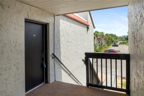 Condo in Sarasota, Florida, 2 bedrooms № 2200304 - photo 25
